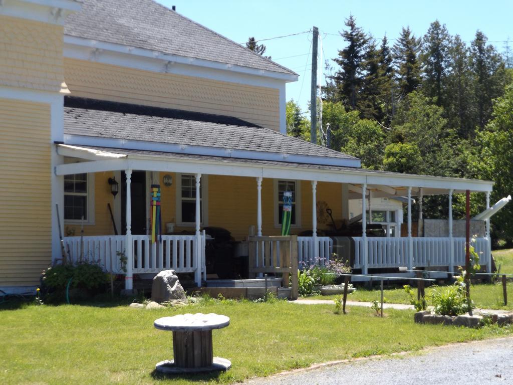 Deer Island Inn Lords Cove 외부 사진