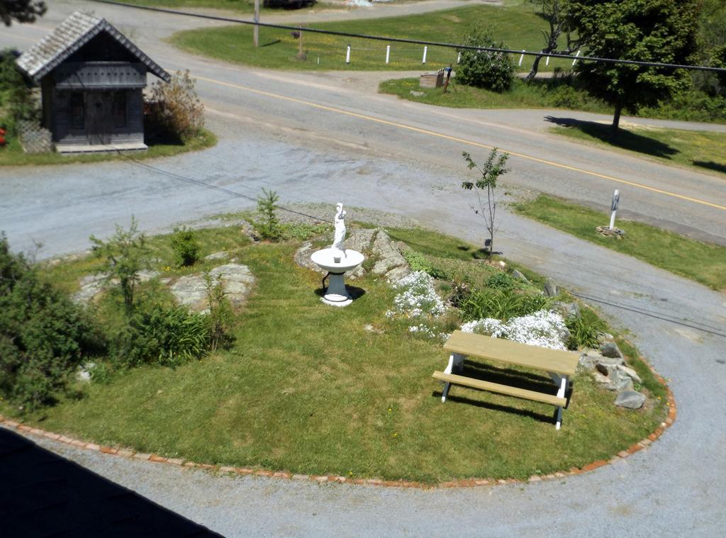 Deer Island Inn Lords Cove 외부 사진
