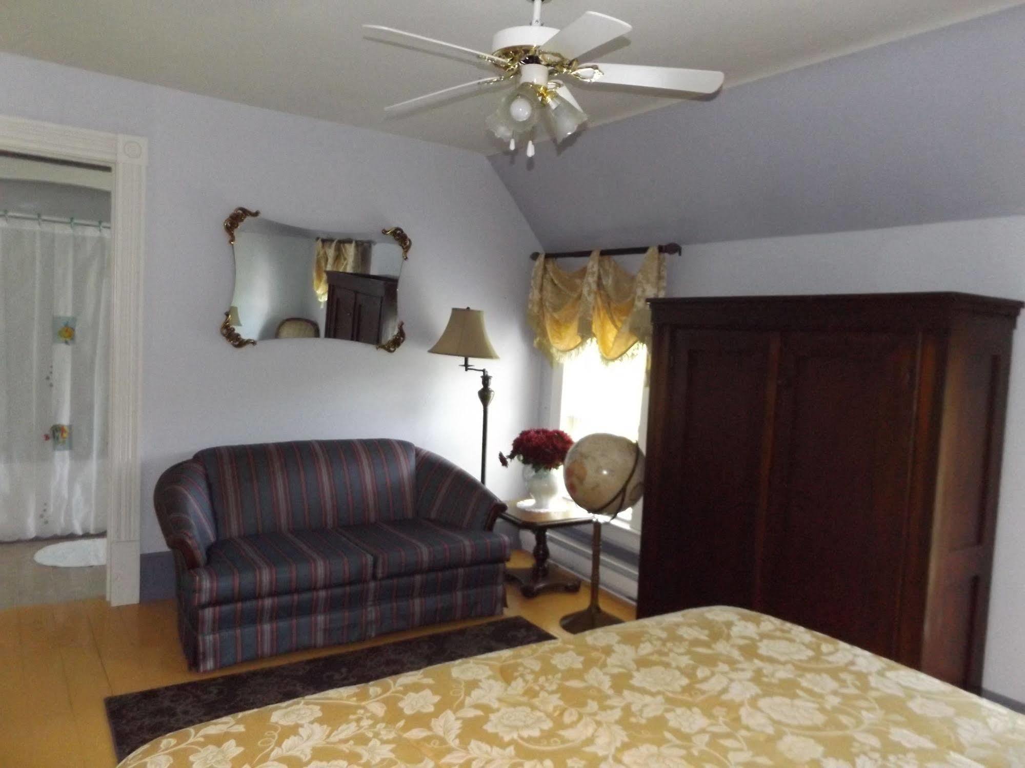 Deer Island Inn Lords Cove 외부 사진