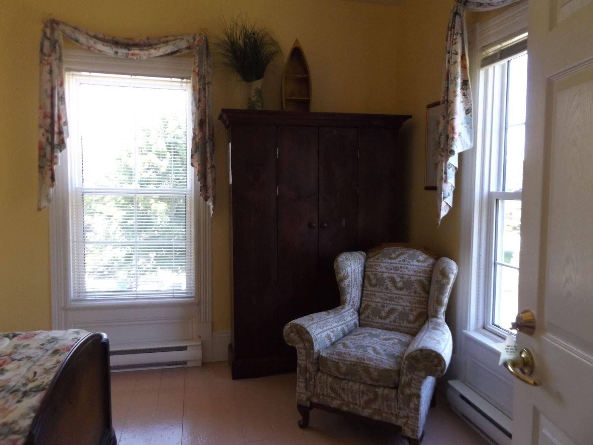 Deer Island Inn Lords Cove 외부 사진